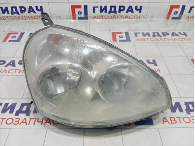 Фара правая Lada Priora 21700371101000