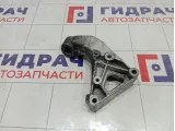 Кронштейн двигателя Lada Priora 2110100115710