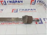 Привод передний правый Lada Priora 21100221501000