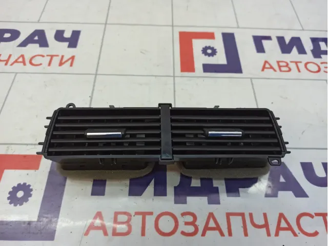 Дефлектор воздушный центральный Lada Priora (2170)