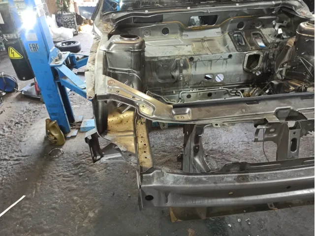 Лонжерон передний правый Lada Priora (2170)