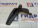 Брызговик передний правый Lada Priora (2170)