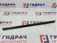 Накладка стекла переднего левого Lada Priora (2170) 2170610329101