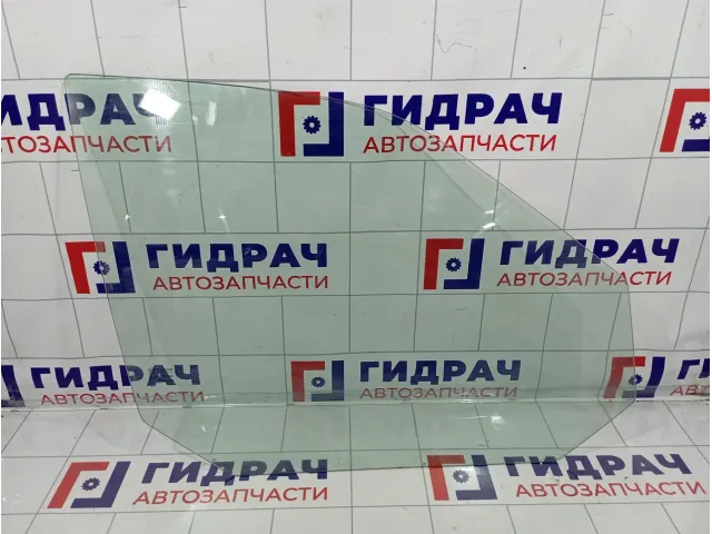 Стекло двери передней правой Lada Priora (2170)