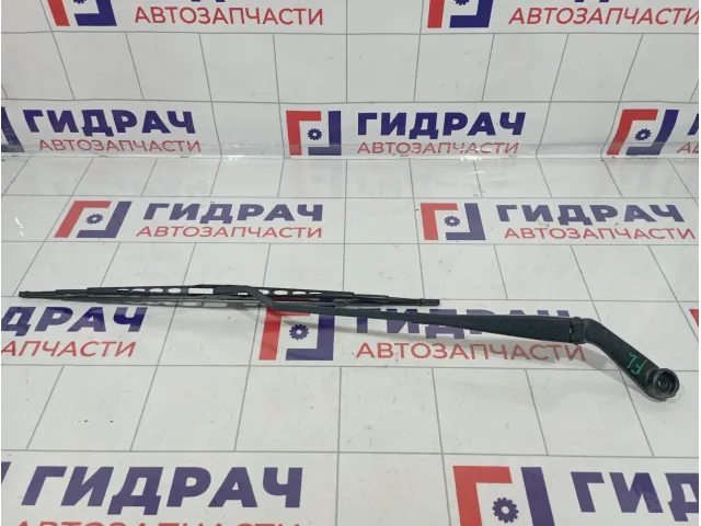 Поводок стеклоочистителя передний левый Lada Priora (2170)