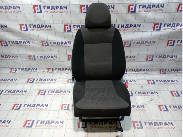 Сиденье переднее правое Lada Priora (2170)