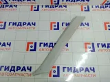 Обшивка стойки передней правой верхняя Lada Priora 21705402114