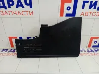 Накладка консоли центральной правая Lada Priora 21705109462