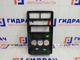Накладка торпедо центральная Lada Priora 21725326115