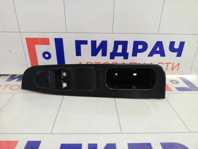 Блок управления стеклоподъемниками Lada Priora 21723763080
