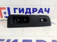 Накладка блока управления стеклоподъемниками правая Lada Priora 21720610218