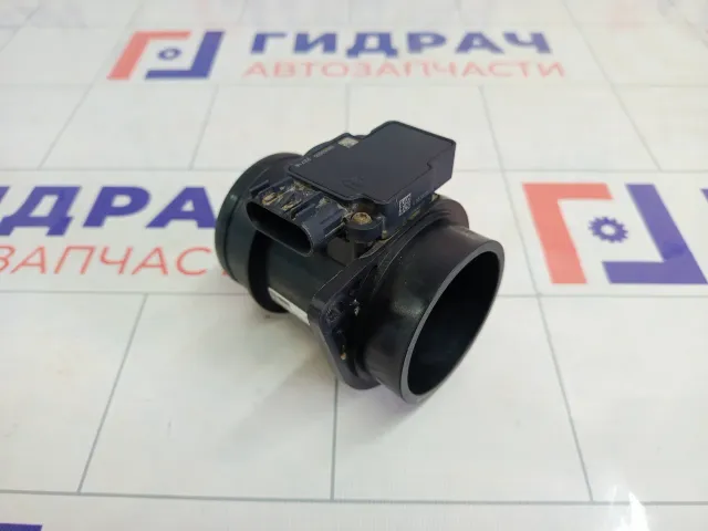 Датчик массового расхода воздуха Lada Priora 11181130010