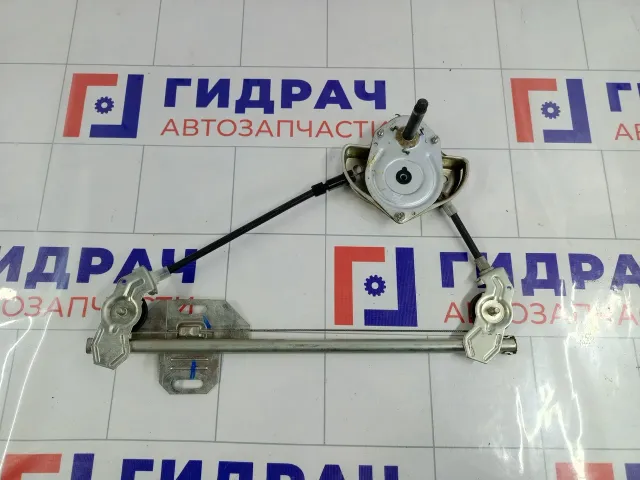 Стеклоподъемник механический задний левый Lada Priora 217006204011