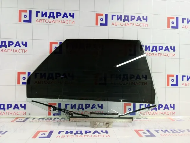 Стекло двери задней правой Lada Priora