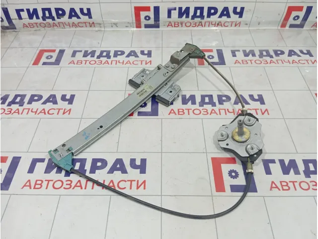 Стеклоподъемник механический задний правый Lada Vesta 8450007862