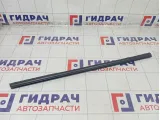 Уплотнитель стекла переднего левого Lada Vesta 8450007727