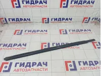 Накладка стекла переднего правого Lada Vesta 8450031736