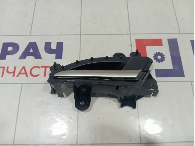 Ручка двери внутренняя правая Lada Vesta 8450007743