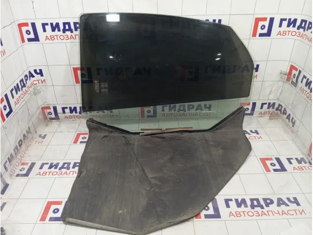 Стекло двери задней левой Lada Vesta 8450034054