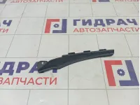 Накладка решетки стеклоочистителя правая Lada Vesta 8450008088