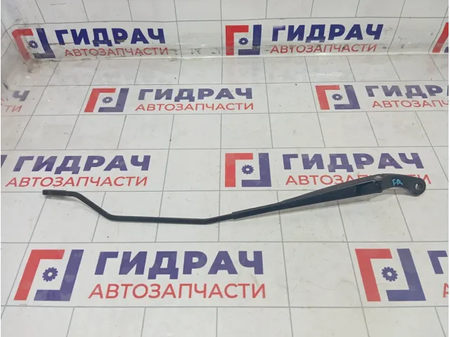Поводок стеклоочистителя (Поводок дворника) передний правый Lada Vesta 8450008572