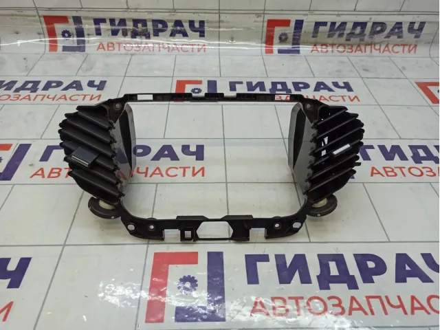 Дефлектор воздушный Lada Vesta 8450007994