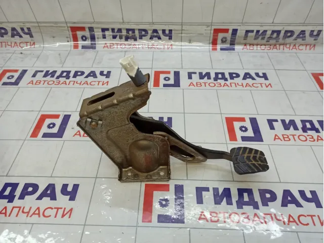 Педаль сцепления Lada Vesta 8450007299