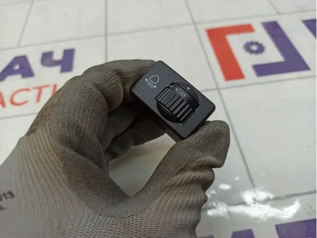 Кнопка корректора фар Lada Vesta 8450008550