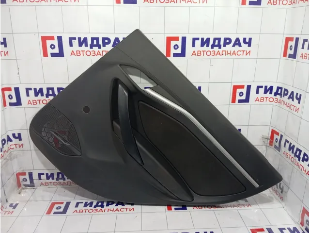 Обшивка двери задней правой Lada Vesta