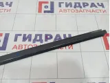 Накладка стекла переднего левого Lada Vesta 8450031737