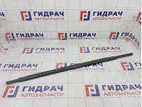 Накладка стекла заднего правого Lada Vesta 8450031738