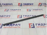 Уплотнитель стекла переднего левого Lada Vesta 8450007727