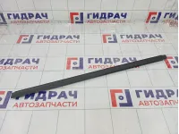 Уплотнитель стекла переднего левого Lada Vesta 8450007727