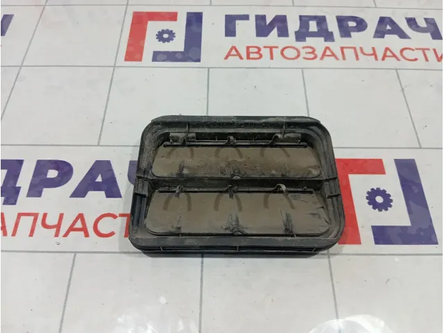 Решетка вентиляционная Lada Vesta