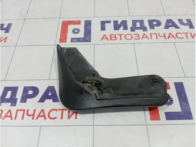 Брызговик передний левый Lada Vesta 8450008253