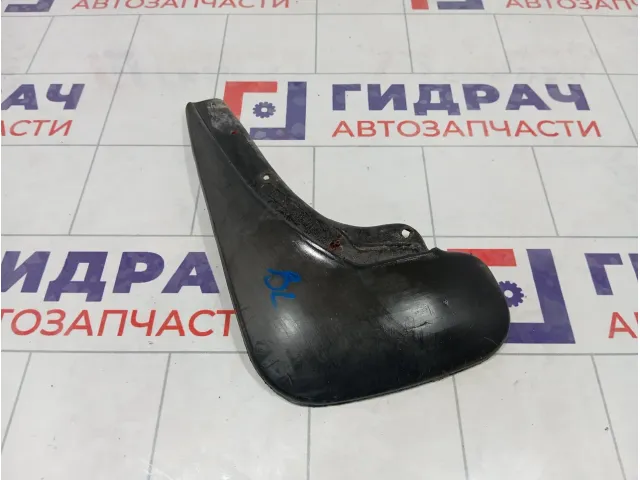 Брызговик задний левый Lada Vesta 5233000201