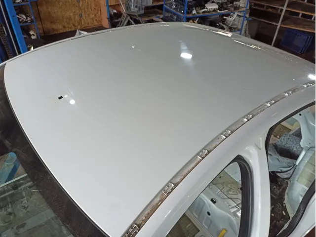 Крыша Lada Vesta