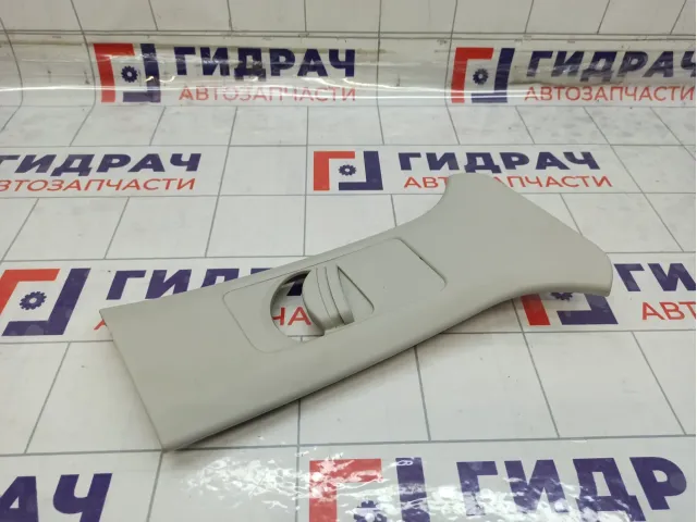 Обшивка стойки средней правой верхняя Lada Vesta 8450007555