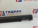 Накладка порога передняя правая внутренняя Lada Vesta 8450007253.
