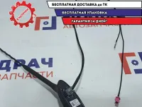 Антенна Lada Vesta 8450007952. Дефект клеммы.