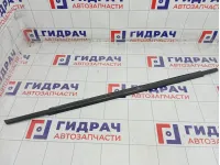 Накладка стекла заднего левого Lada Vesta 8450008399