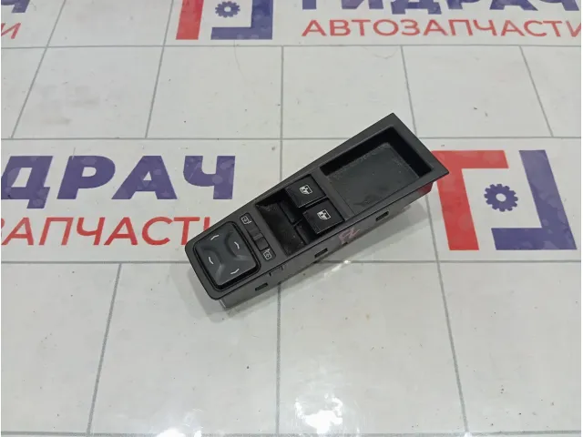 Блок управления стеклоподъемниками Lada Vesta 8450006932