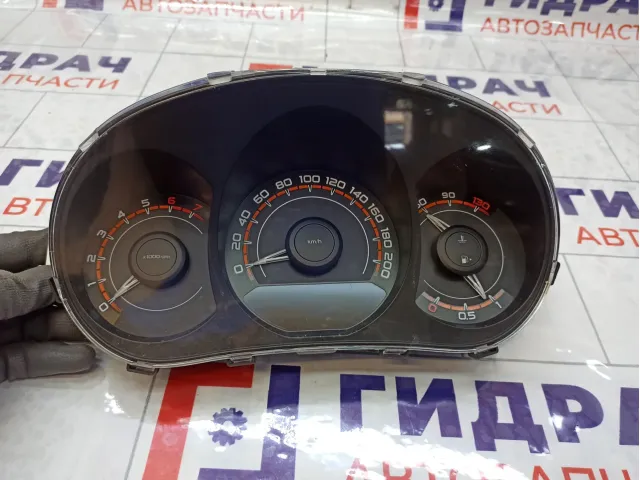 Панель приборов Lada Vesta 8450030825