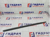 Накладка стекла переднего правого Lada Vesta Cross 8450031736