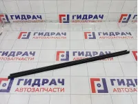 Уплотнитель стекла переднего левого Lada Vesta Cross 8450007727