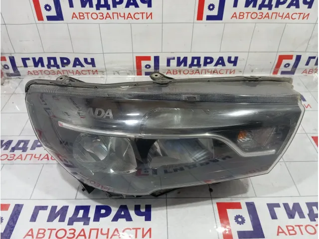 Фара правая Lada Vesta Cross 8450006952