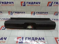 Обшивка багажника на заднюю панель Lada Vesta Cross 8450007149