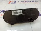 Блок управления климатической установкой Lada Vesta Cross 8450007074