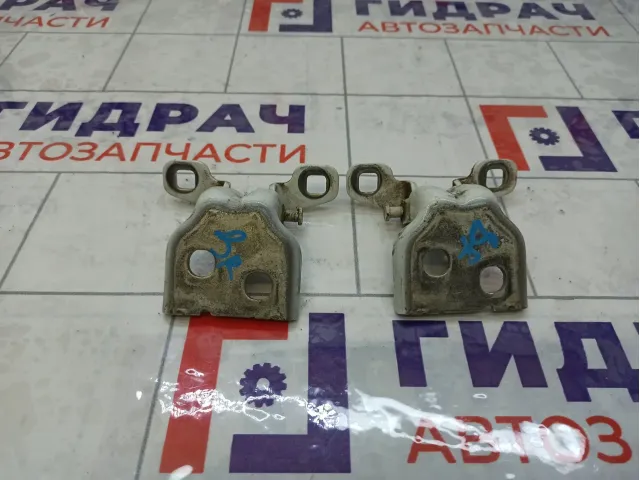 Петли двери задней правой Lada Vesta Cross