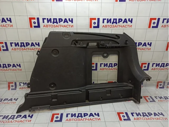 Обшивка багажника правая Lada Vesta Cross 8450008871
